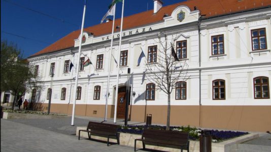 Das Rathaus von Keszthely