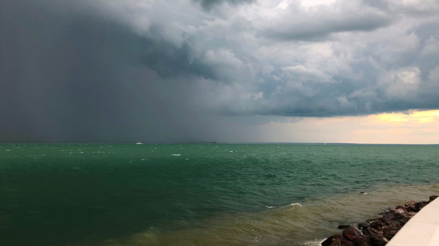 15 mitreißende Gewitterfotos über den Balaton