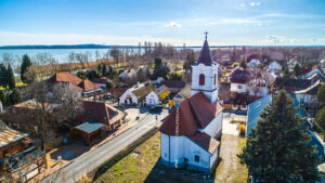 Balatongyörök und die Szent Mihály Kirche