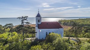 Ein Schmuckstück der Ausflugsziele - die Kapelle in Vonyarcvashegy