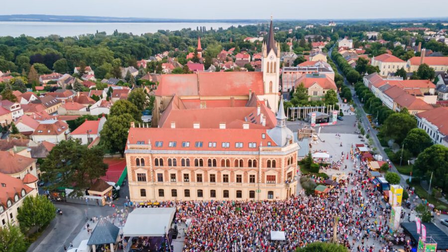 Sommerhighlight KeszthelyFest, Keszthely lädt vom 5. bis 7. Juni zum Festival der Vielfalt ein