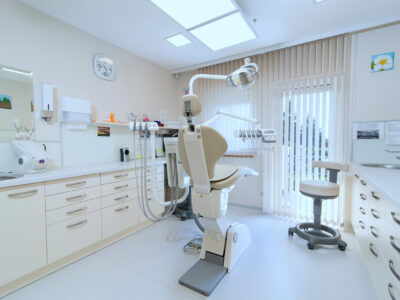 Gelencsér Dental und WEFA-Tours – Ein Garant für zahnmedizinische Exzellenz und Reisekomfort